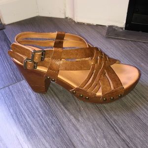 Kork-Ease Platform Strappy Sandals